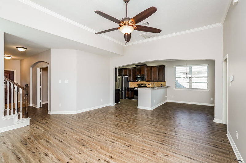 2,450/Mo, 2041 Lost Pine Ct Conroe, TX 77304 Living Room View