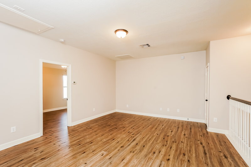 2,450/Mo, 2041 Lost Pine Ct Conroe, TX 77304 Family Room View