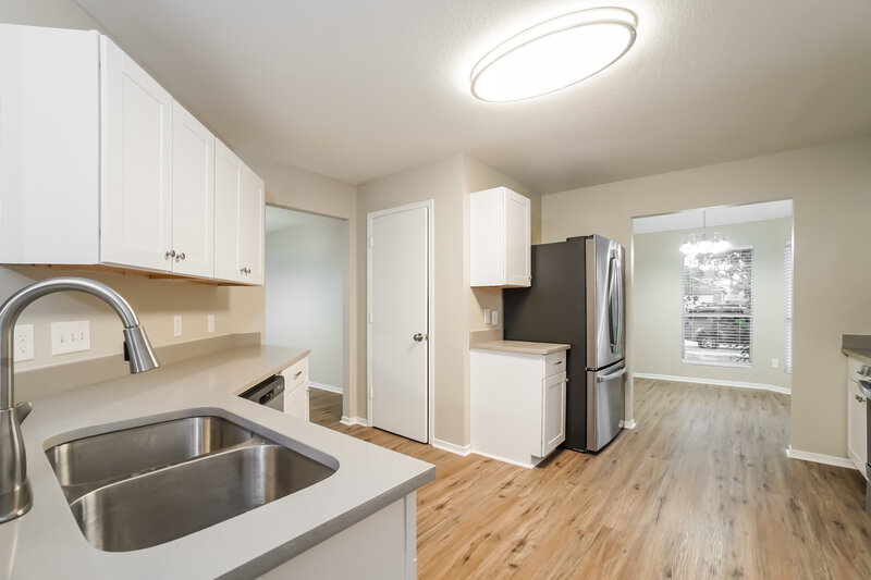 2,170/Mo, 1915 Hall Ridge Trace Ln Houston, TX 77067 Kitchen View