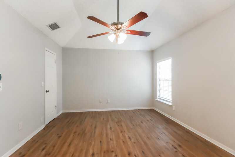 1,865/Mo, 9106 Towerstone Ct Spring, TX 77379 Main Bedroom View 2