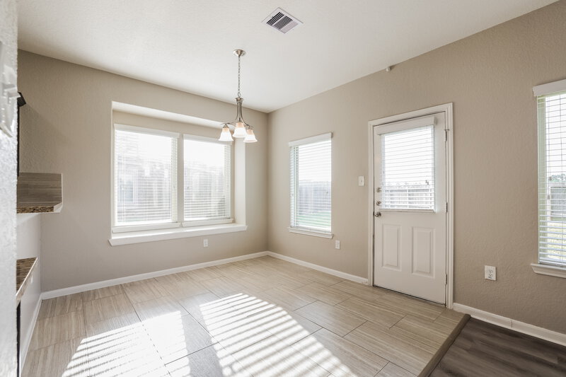 2,730/Mo, 15002 Rainy Morning Dr Humble, TX 77346 Dining Room View 2