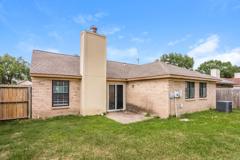 1,810/Mo, 20071 S Pecos Valley Trail Katy, TX 77449 Rear View