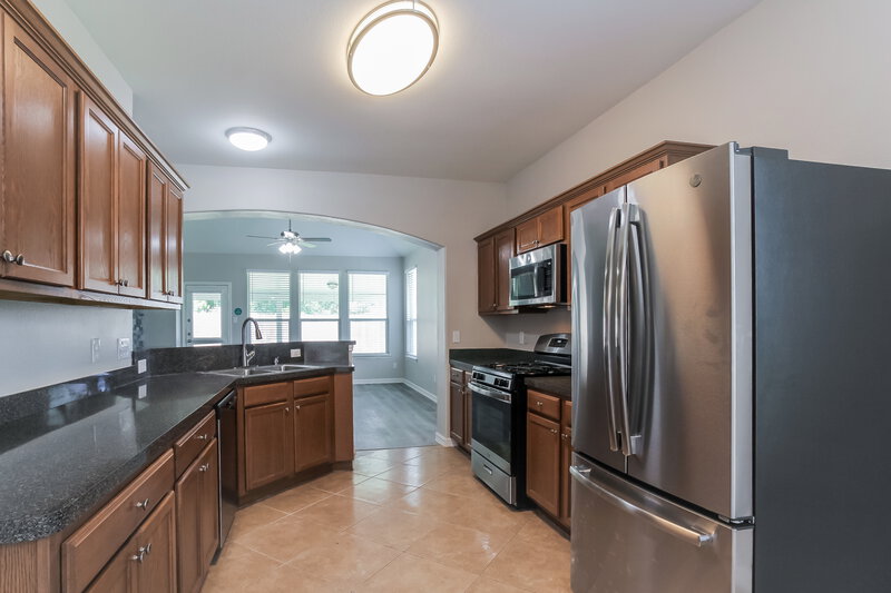 2,315/Mo, 6123 Lovage Ave Crosby, TX 77532 Kitchen View