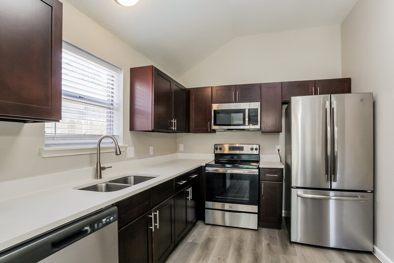 1,945/Mo, 5010 Maurita Dr Spring, TX 77373 Kitchen View