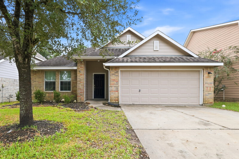 4 Bedroom House – 808 Dragonfly Dr, Conroe, TX 77301