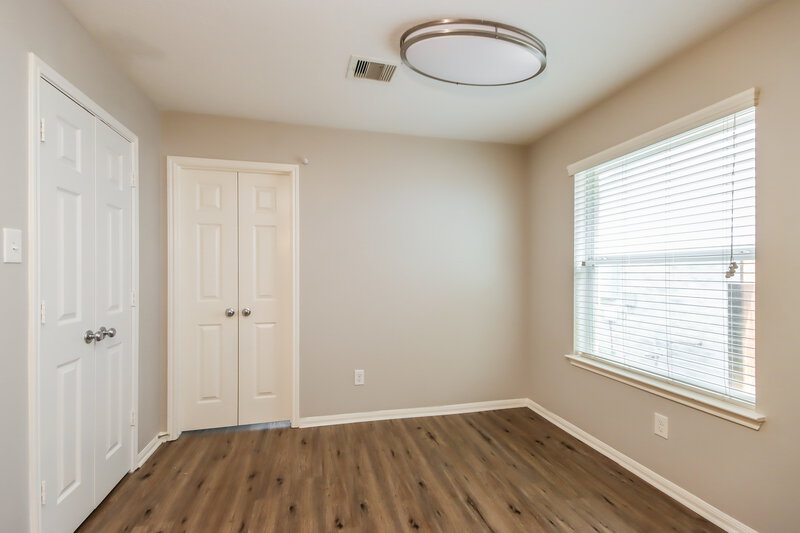 2,095/Mo, 808 Dragonfly Dr Conroe, TX 77301 Main Bedroom View
