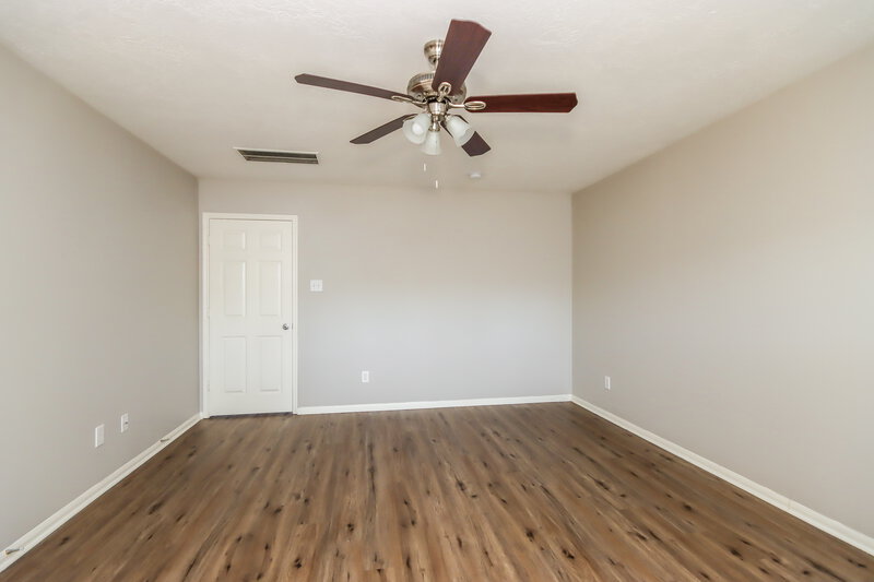 2,095/Mo, 808 Dragonfly Dr Conroe, TX 77301 Bedroom View