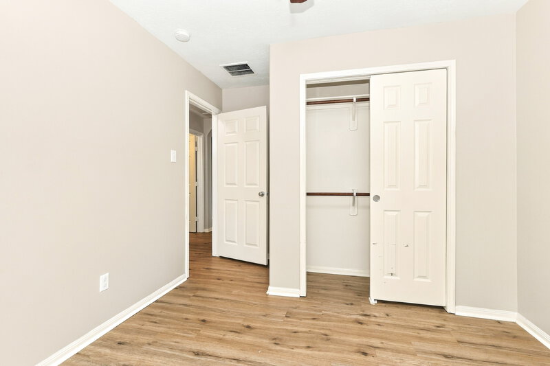 1,760/Mo, 808 Dragonfly Dr Conroe, TX 77301 Bedroom View 2