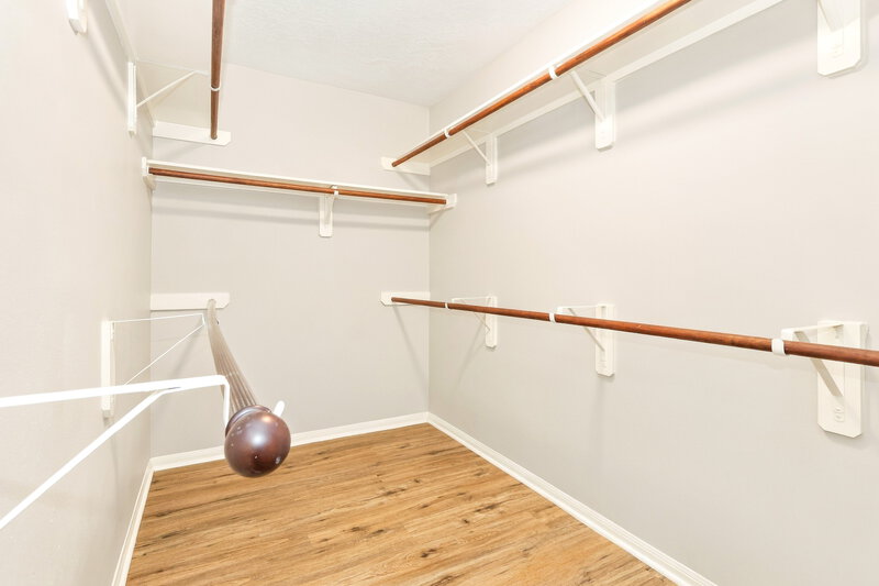 1,760/Mo, 808 Dragonfly Dr Conroe, TX 77301 Closet View