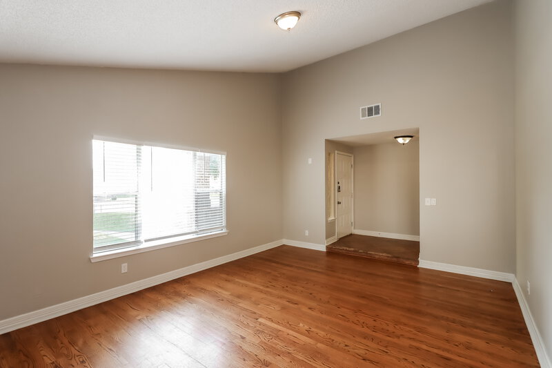 1,695/Mo, 5111 Gladeside Dr Katy, TX 77449 Dining Room View