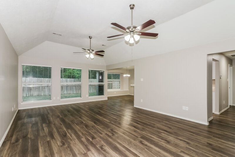 2,315/Mo, 3352 Jessica Ct Katy, TX 77493 Family Room View