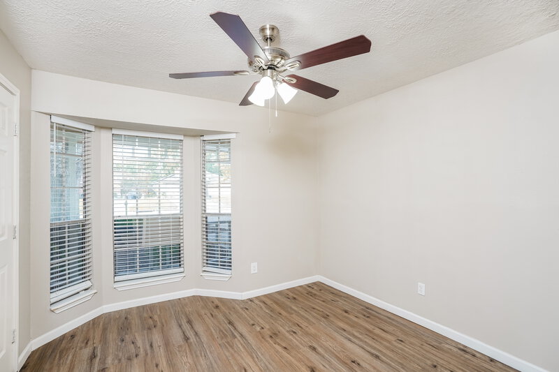 1,940/Mo, 333 Anchor Way League City, TX 77573 Bedroom View 2