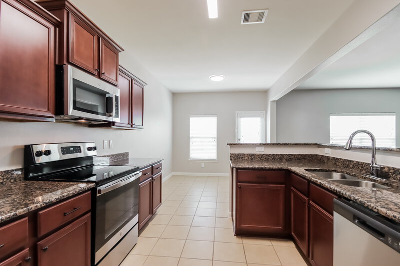 2,410/Mo, 8918 Stagewood Dr Humble, TX 77338 Kitchen View