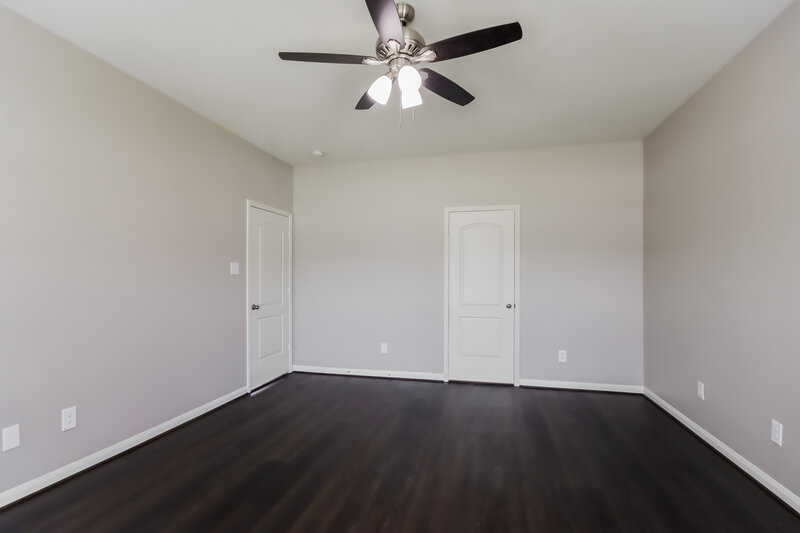 2,410/Mo, 8918 Stagewood Dr Humble, TX 77338 Main Bathroom View