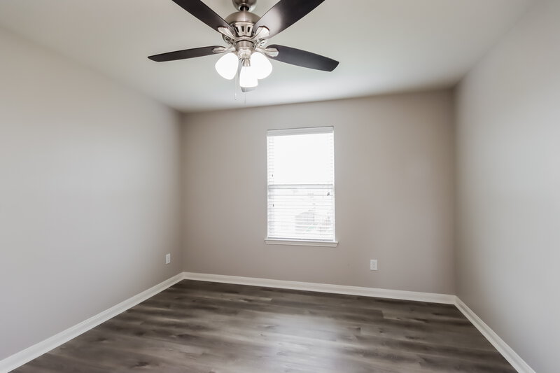 2,410/Mo, 8918 Stagewood Dr Humble, TX 77338 Bedroom View 3
