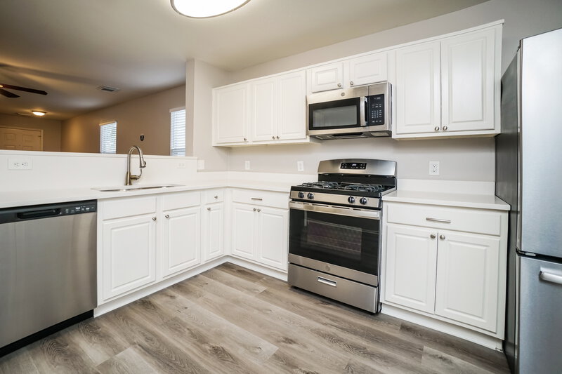 1,915/Mo, 3542 Red Meadows Dr Spring, TX 77386 Kitchen View 2