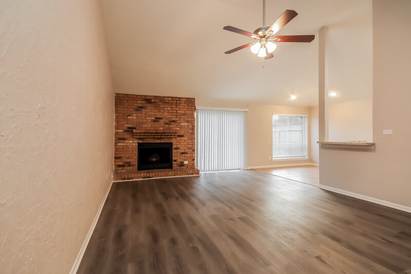 2,720/Mo, 13011 Ferry Hill Ln Houston, TX 77015 Living Room View