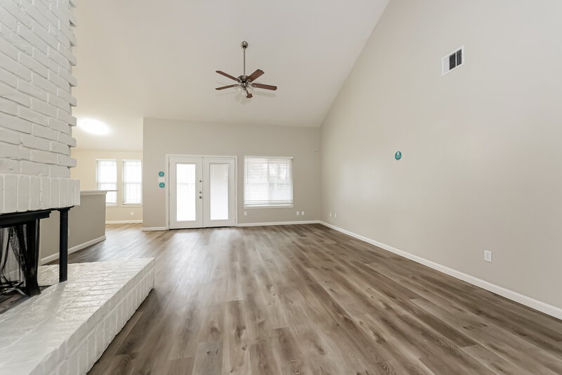 2,210/Mo, 7403 Songwind Ln Spring, TX 77379 Living Room View