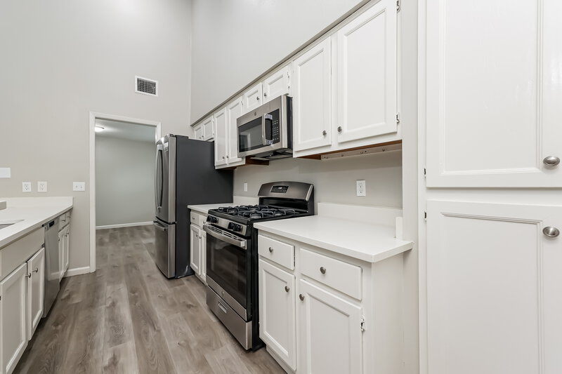 2,210/Mo, 7403 Songwind Ln Spring, TX 77379 Kitchen View