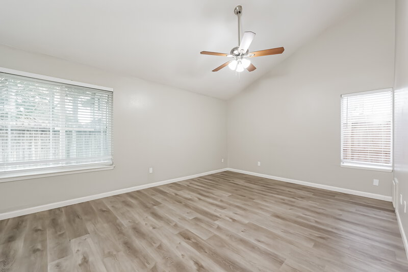 2,210/Mo, 7403 Songwind Ln Spring, TX 77379 Main Bedroom View 2