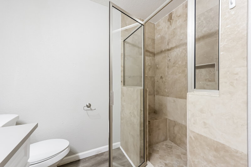 2,210/Mo, 7403 Songwind Ln Spring, TX 77379 Bathroom View