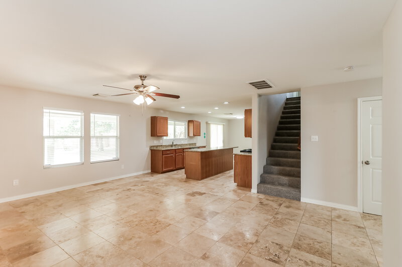 2,470/Mo, 5030 Cottage Creek Ln Rosenberg, TX 77469 Living Room View
