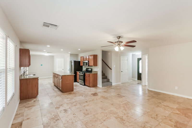 2,470/Mo, 5030 Cottage Creek Ln Rosenberg, TX 77469 Living Room View 2