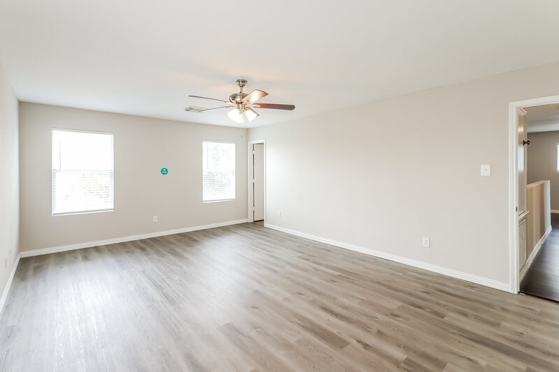 2,470/Mo, 5030 Cottage Creek Ln Rosenberg, TX 77469 Main Bedroom View