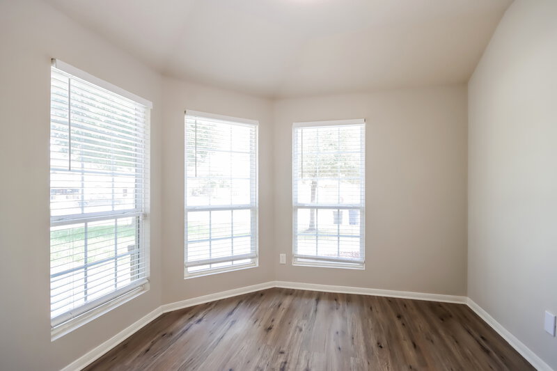 1,985/Mo, 2516 Hallmark Oak St Spring, TX 77386 Breakfast Nook View