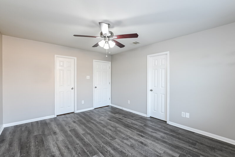 1,800/Mo, 21446 Wilona Way Houston, TX 77073 Main Bedroom View 2