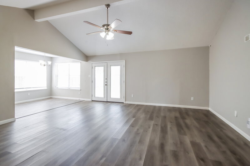 1,840/Mo, 510 Sea Anchor Way Crosby, TX 77532 Living Room View