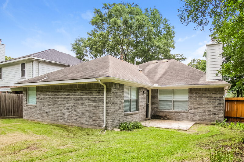 1,815/Mo, 18627 Timbers Edge Dr Humble, TX 77346 Rear View 2