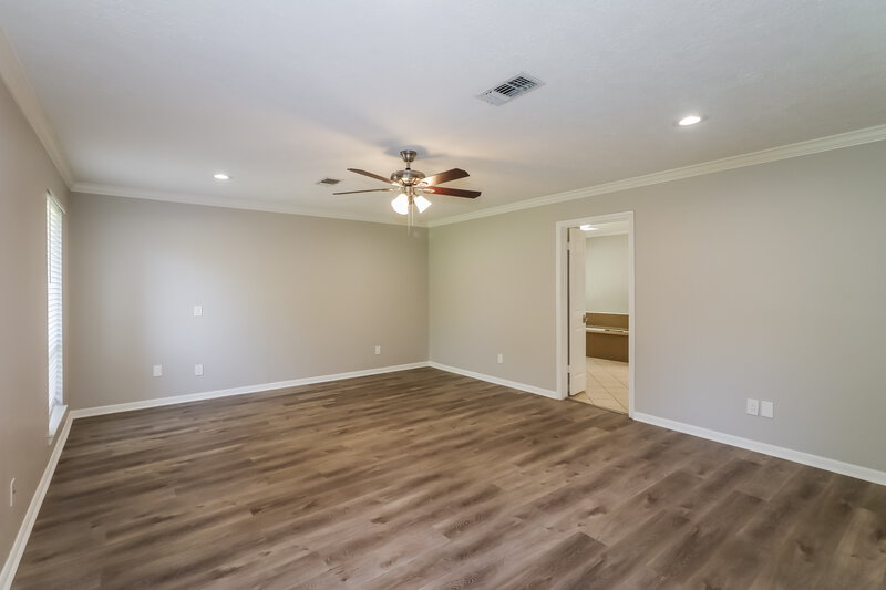 2,295/Mo, 928 Victoria Dr Richmond, TX 77469 Main Bedroom View