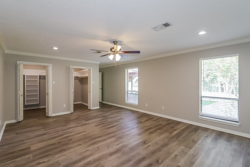 2,295/Mo, 928 Victoria Dr Richmond, TX 77469 Main Bedroom View 2