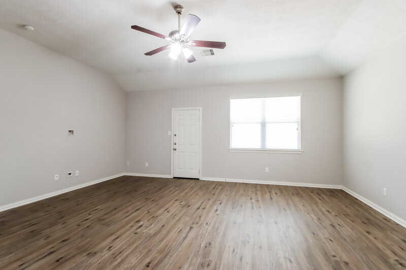 2,180/Mo, 24010 Clipper Hill Ln Spring, TX 77373 Living Room View