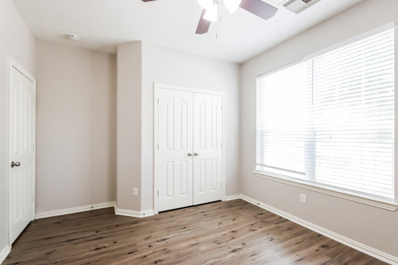 2,180/Mo, 24010 Clipper Hill Ln Spring, TX 77373 Bedroom View 3
