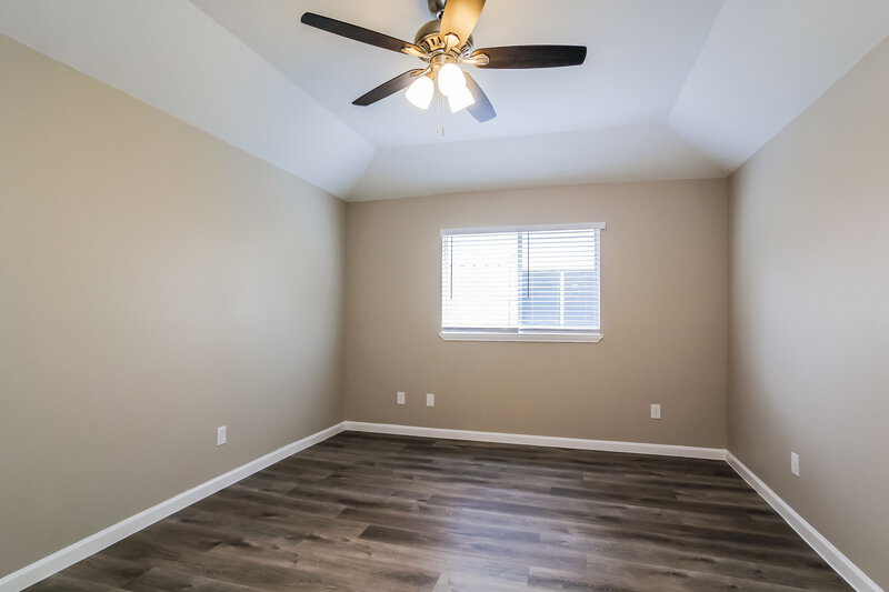 1,875/Mo, 2411 Summer Spring Dr Spring, TX 77373 Main Bedroom View