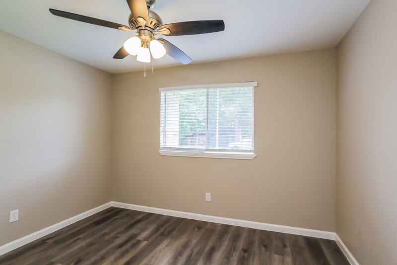 1,875/Mo, 2411 Summer Spring Dr Spring, TX 77373 Bedroom View