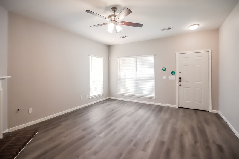 2,730/Mo, 20206 Twilight Canyon Rd Katy, TX 77449 Living Room View 2