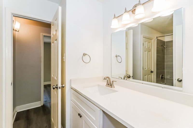 1,545/Mo, 4515 Quailgate Dr Spring, TX 77373 Main Bathroom View 2