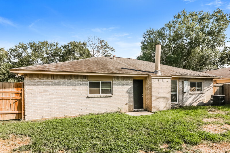 1,545/Mo, 4515 Quailgate Dr Spring, TX 77373 Rear View