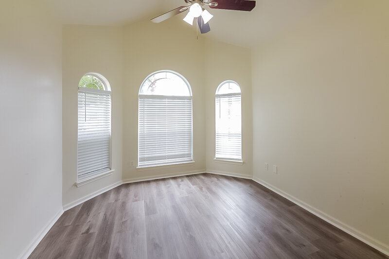 1,955/Mo, 6115 Oak Bay Dr Houston, TX 77091 Misc View 10