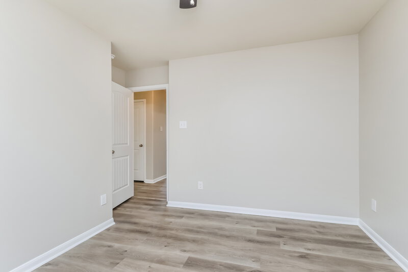 1,805/Mo, 1110 Shadow Glenn Dr Conroe, TX 77301 Bedroom View