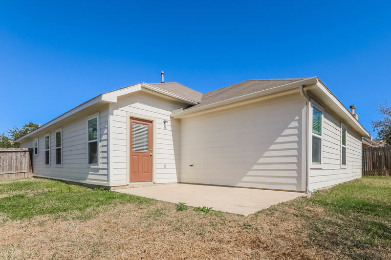 1,805/Mo, 1110 Shadow Glenn Dr Conroe, TX 77301 Rear View