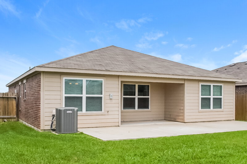 1,905/Mo, 5115 Windy Parke Ln Richmond, TX 77469 Rear View