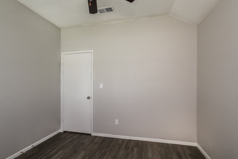 1,935/Mo, 9723 Orangevale Dr Spring, TX 77379 Bedroom View 4