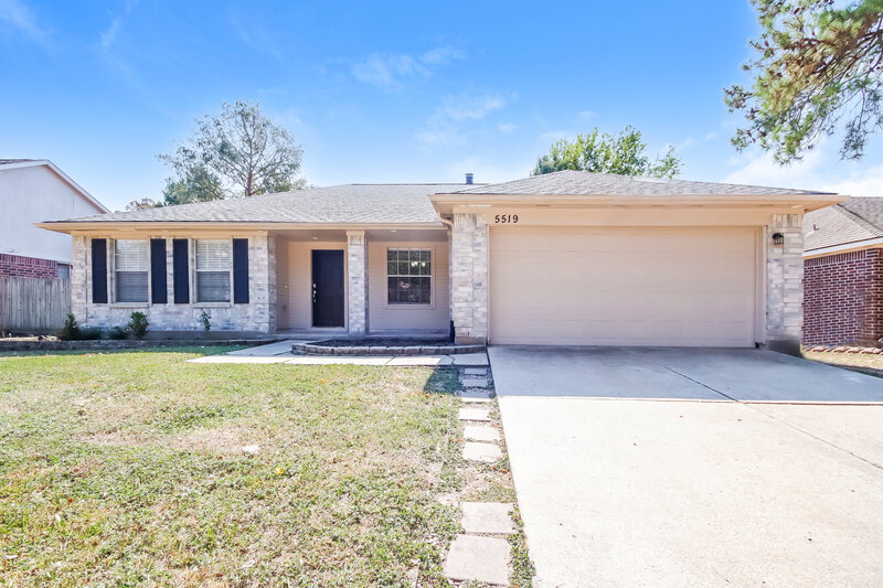 2,460/Mo, 5519 Rivertree Ln Spring, TX 77379 External View