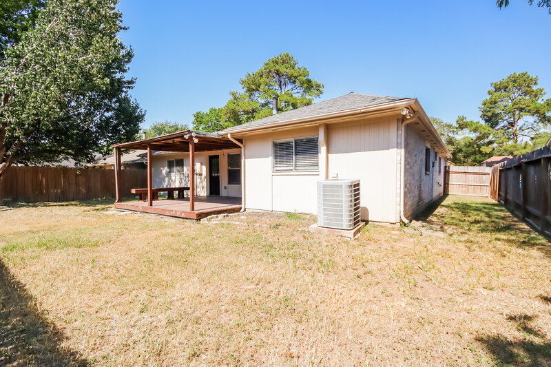 2,460/Mo, 5519 Rivertree Ln Spring, TX 77379 Rear View