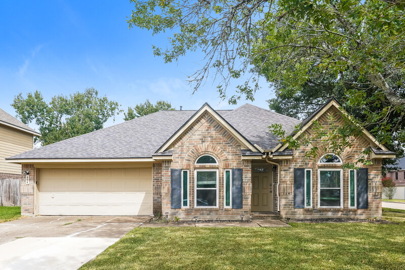 1,815/Mo, 302 Dunford Ct Highlands, TX 77562 External View