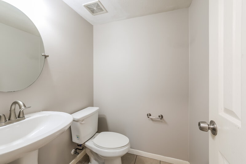 1,955/Mo, 6614 Carly Park Way Houston, TX 77084 Bathroom View